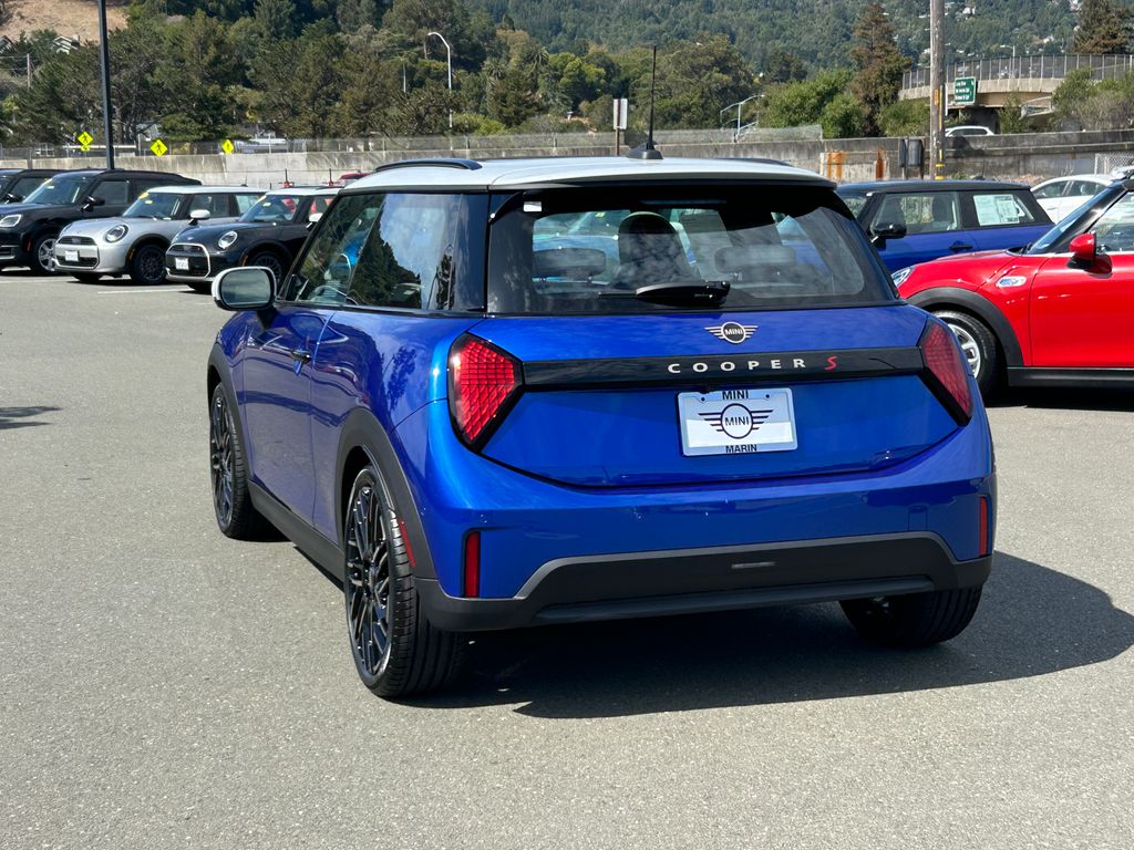 Thumbnail: 2026 MINI Cooper - 3