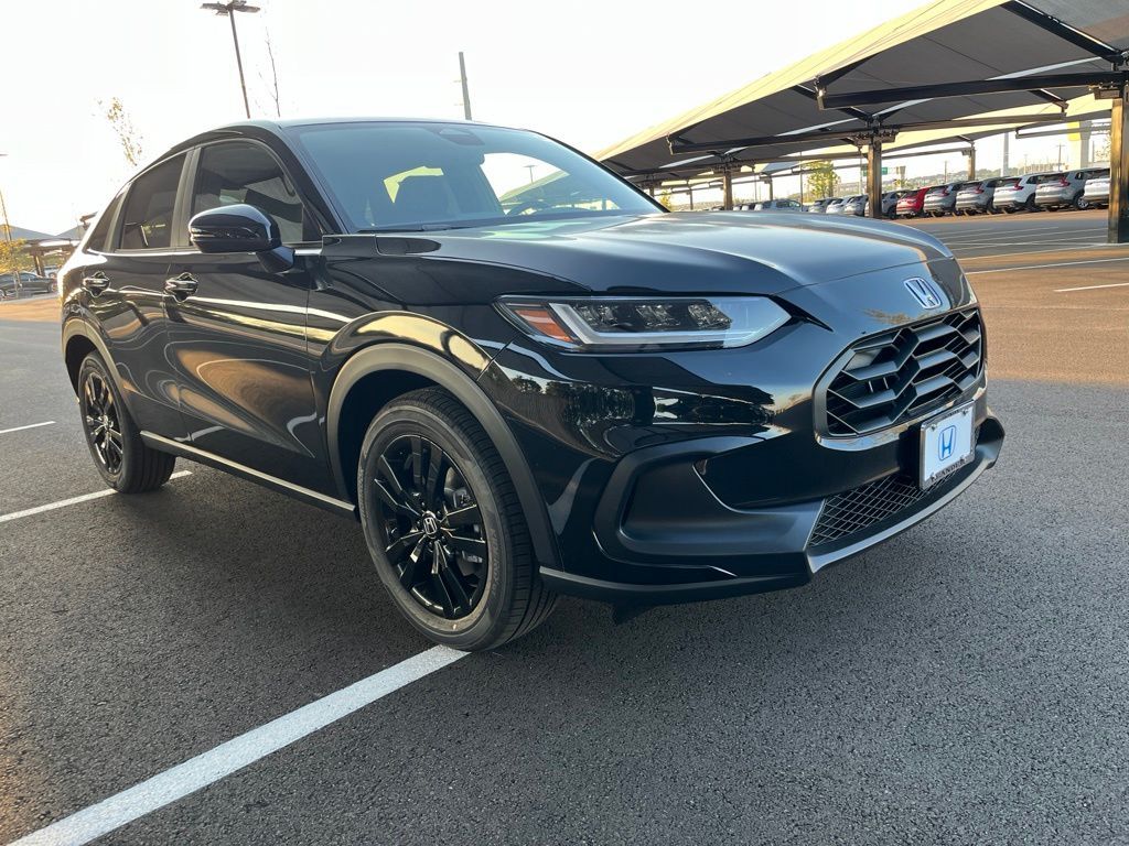 Thumbnail: 2027 Honda HR-V - 2