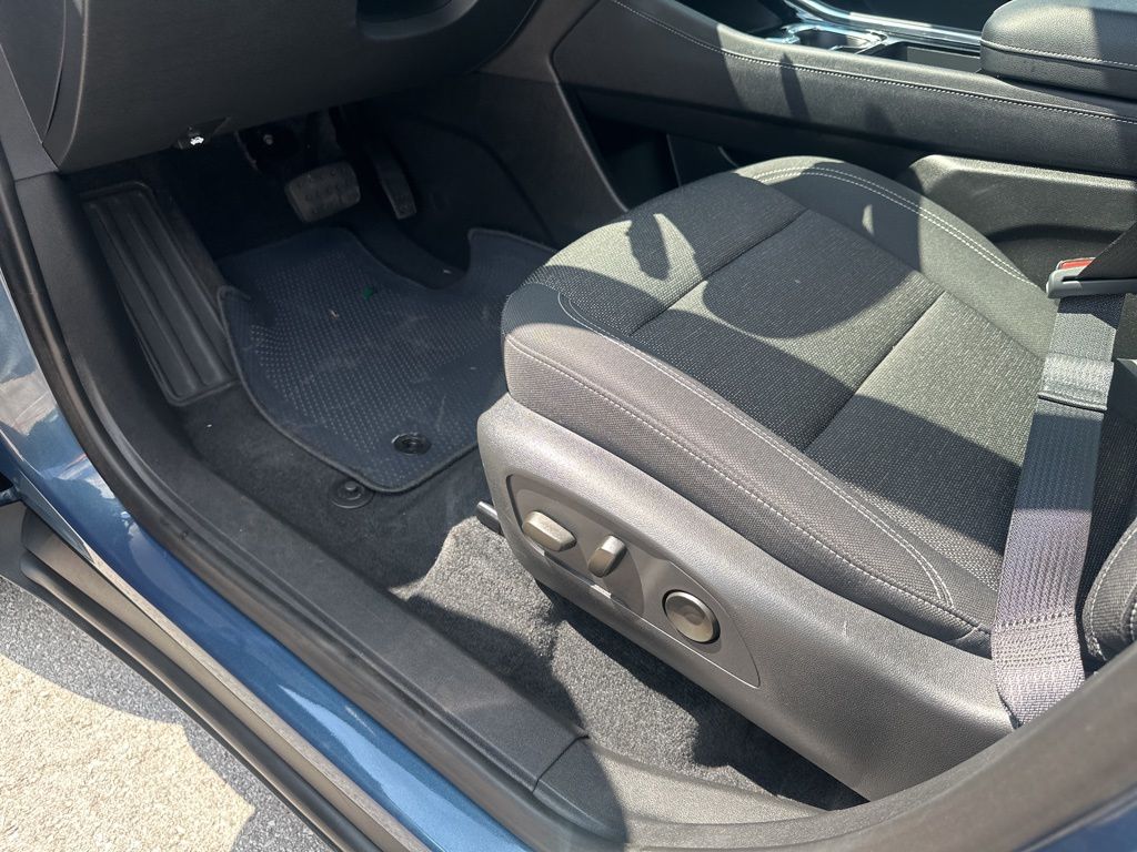 Used Car 2025 Chevrolet Traverse  Lt For Sale In Austin, Texas