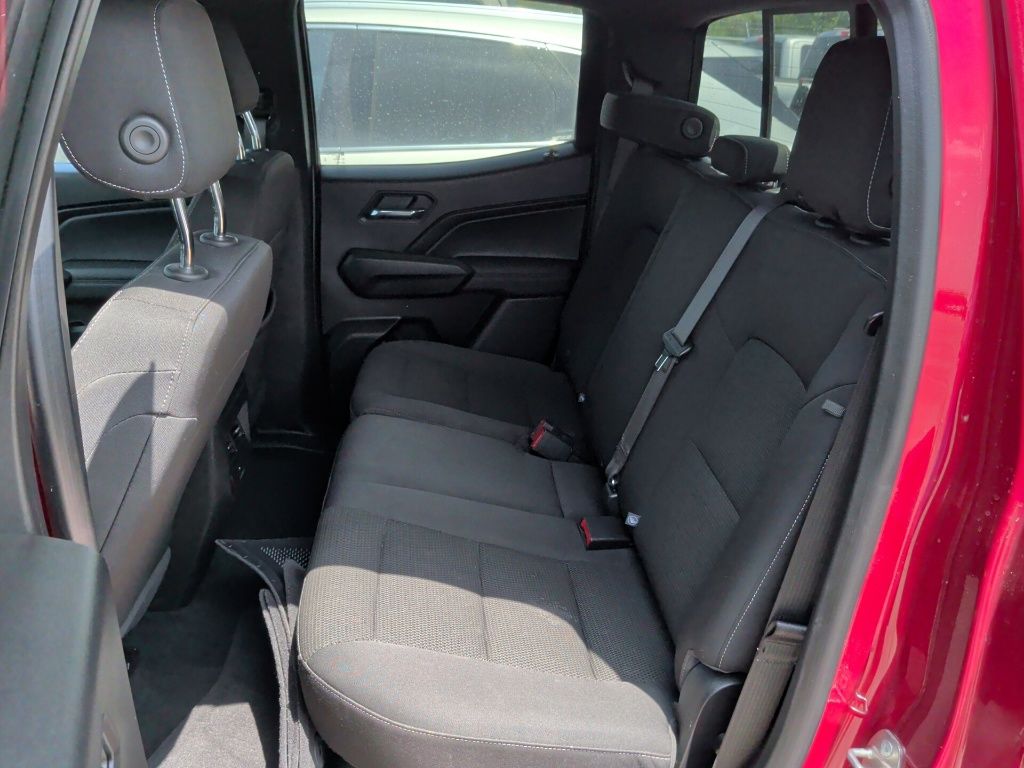 2023 Chevrolet Colorado LT - 10