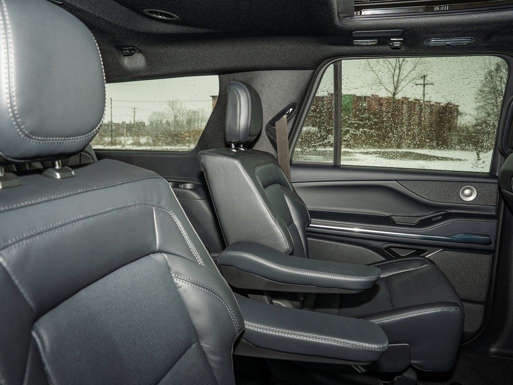 New 2026 White Lincoln Reserve image 44