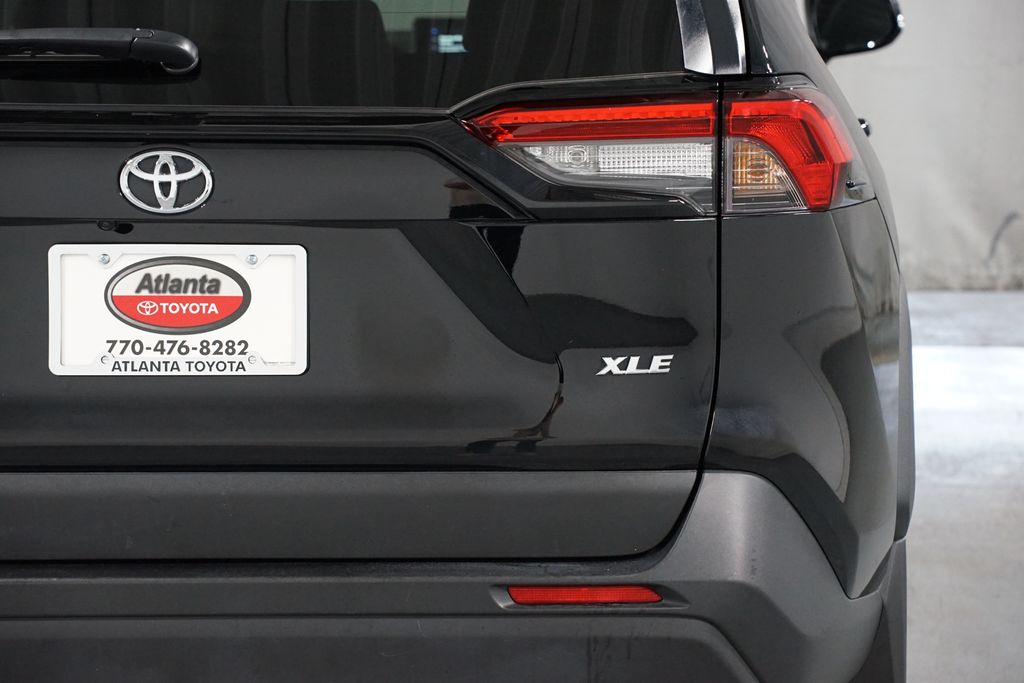 Thumbnail: 2025 Toyota RAV4 - 10