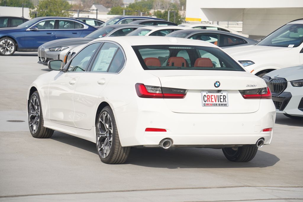 Thumbnail: 2025 BMW 3 Series - 7