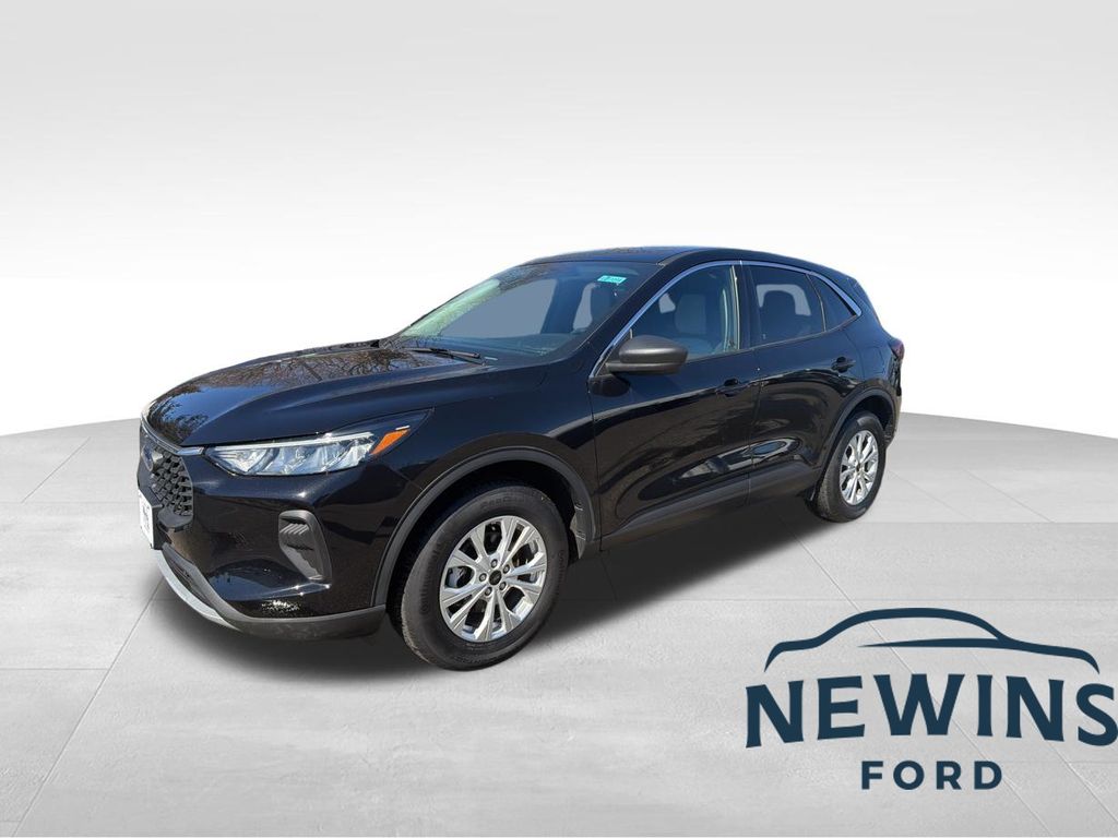 used 2023 Ford Escape car, priced at $22,995