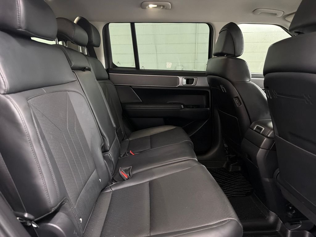 Certified Used 2024 Black Hyundai SEL image 29