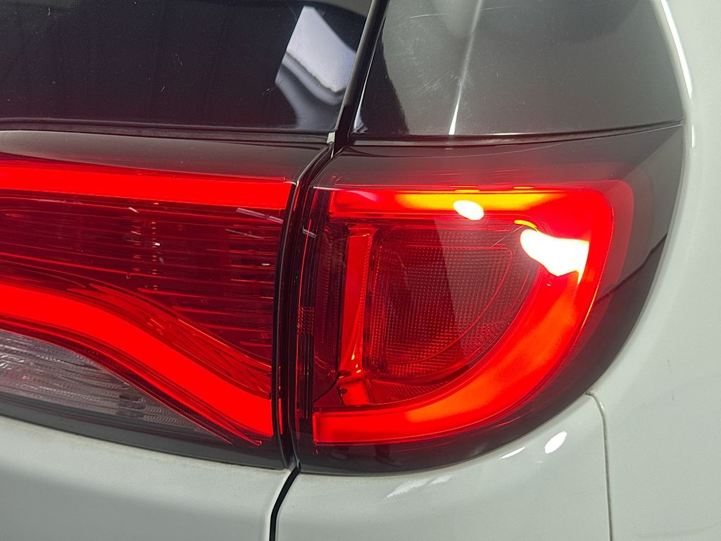 Used Car 2019 Chrysler Pacifica  Limited For Sale Under $20,000 In Austin, Texas