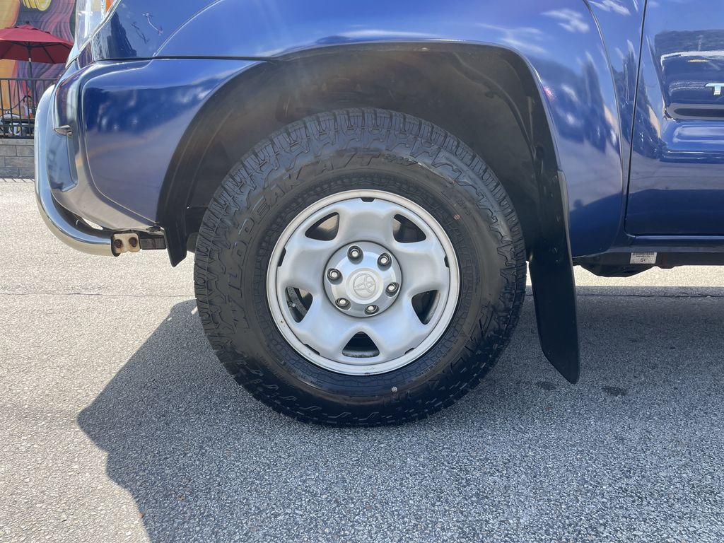 Used 2015 Toyota Tacoma Truck