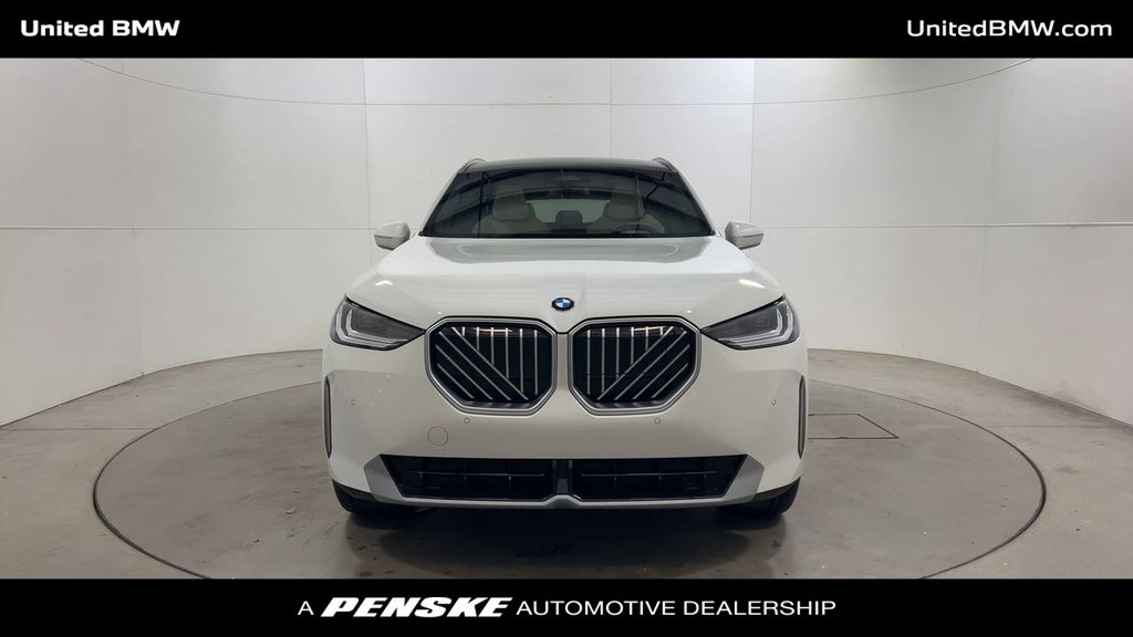 Thumbnail: 2026 BMW X3 - 3