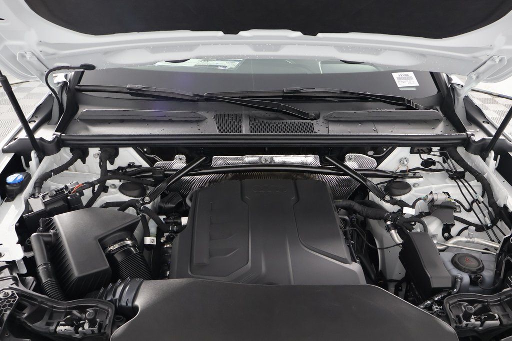 Thumbnail: 2026 Audi Q5 - 9