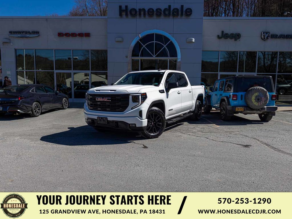 Summit White 2025 GMC Sierra 1500 Elevation Crew Cab 4WD Pickup Truck Four-Wheel Drive Automatic