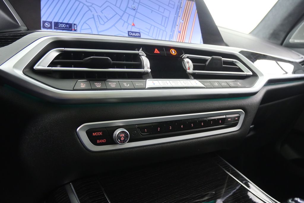 Thumbnail: 2020 BMW X7 - 25
