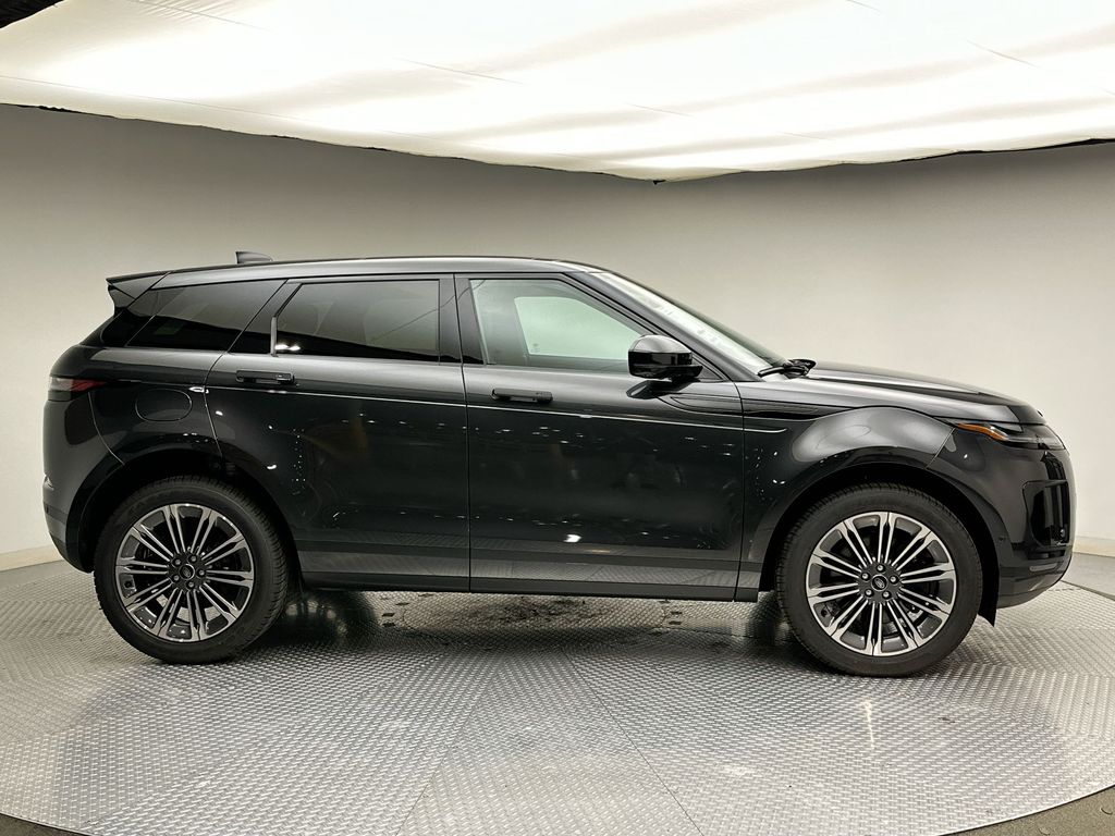 Thumbnail: 2026 Land Rover Range Rover Evoque - 4