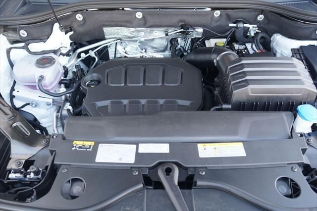 Thumbnail: 2026 Volkswagen Atlas - 13