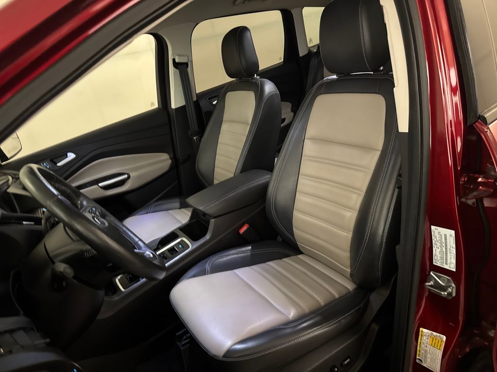 Certified Used 2019 Red Ford SEL image 17