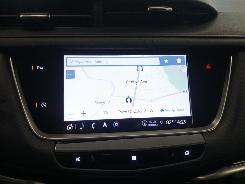 used 2021 Cadillac XT5 car, priced at $31,500