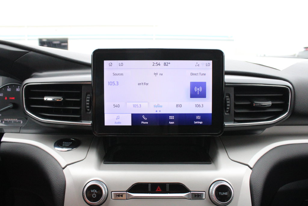 Used 2023 Gray Ford XLT image 16