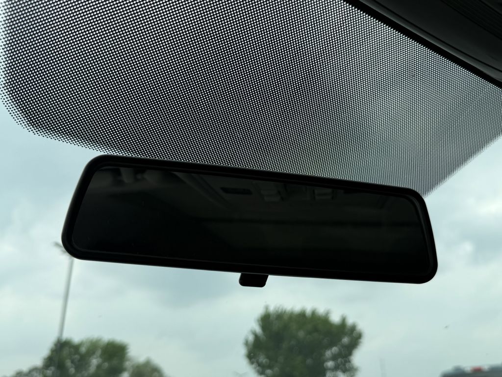 2022 Volkswagen Taos 1.5T SE  at DeMontrond Auto Country