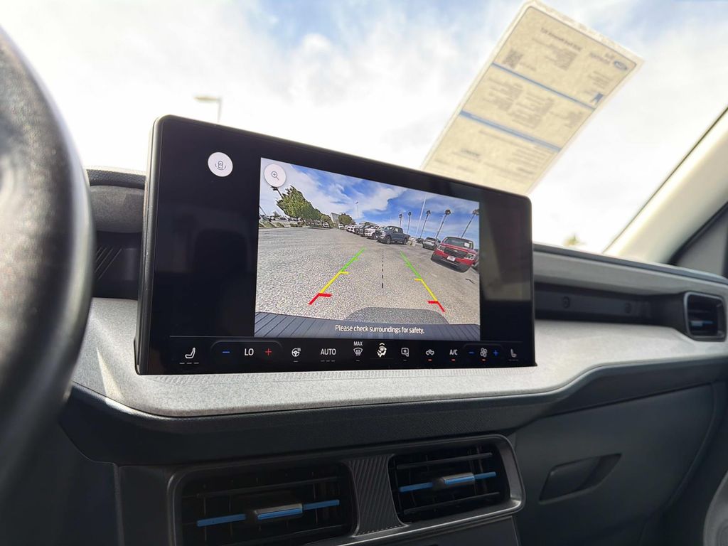 Used 2025 Ford Maverick XLT 4D Crew Cab