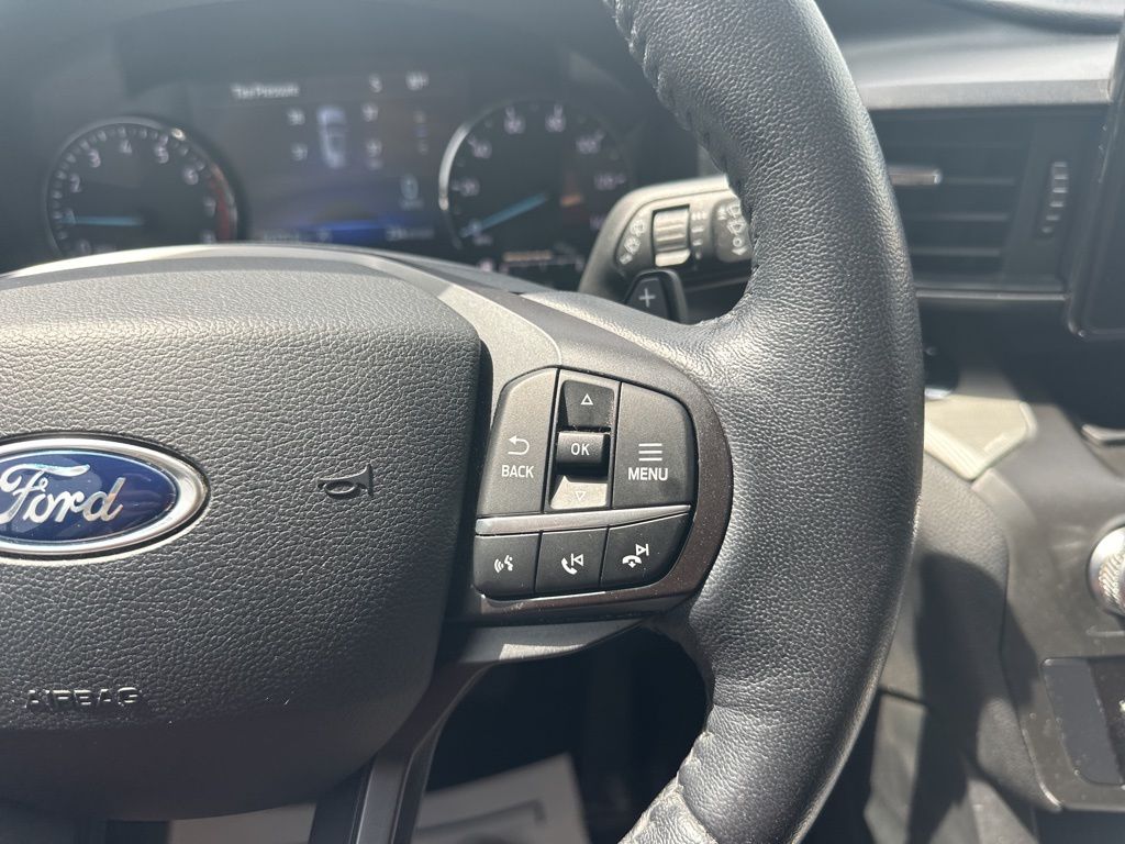 2020 Agate Black Metallic Ford Explorer XLT RWD SUV