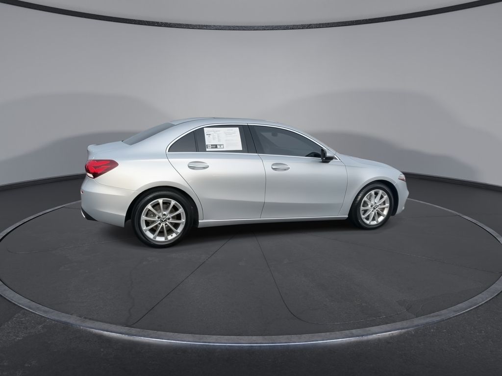 Thumbnail: 2021 Mercedes-Benz A-Class - 9