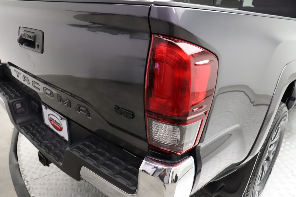 2023 Toyota Tacoma SR5 9