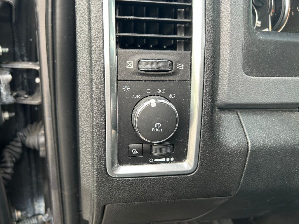 Thumbnail: 2018 RAM 1500 - 17