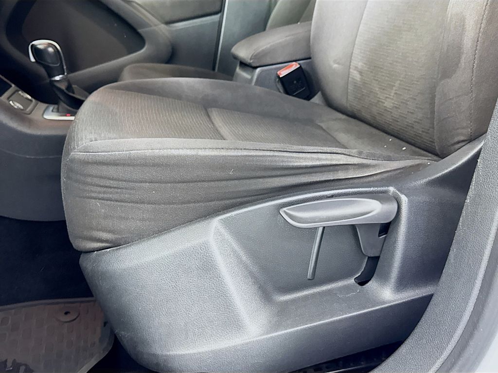 Used Car 2018 Volkswagen Tiguan Limited  2.0t For Sale Under $15,000 In Austin, Texas