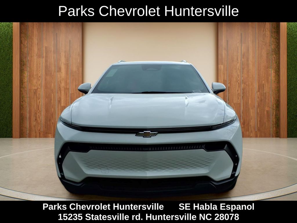 ChevroletEquinox EV2