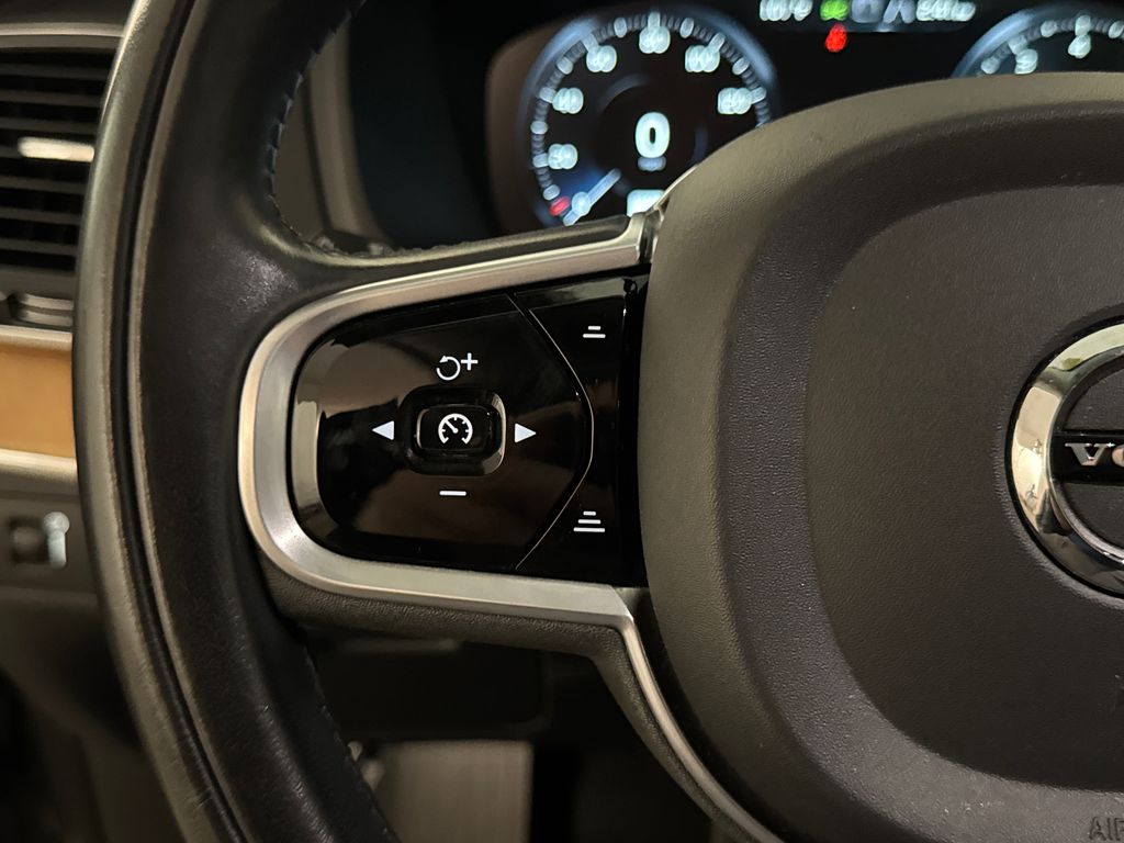 Certified Used 2020 Gray Volvo T6 Inscription image 20