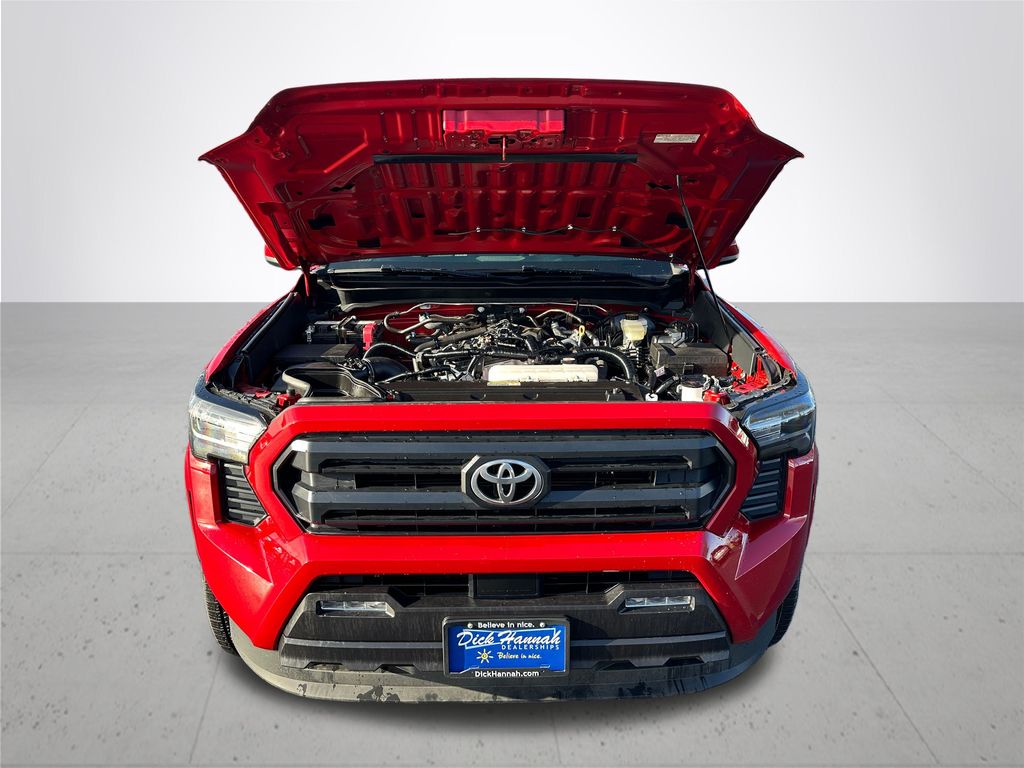 2025 Toyota Tacoma SR5