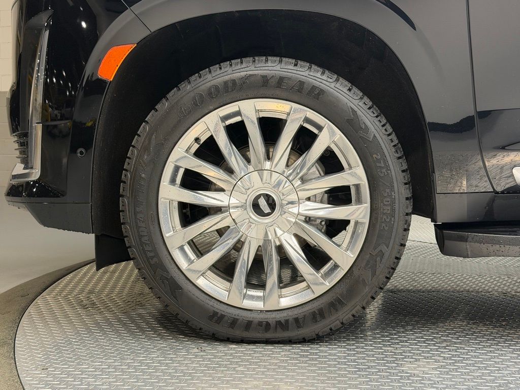 Thumbnail: 2023 Cadillac Escalade - 5