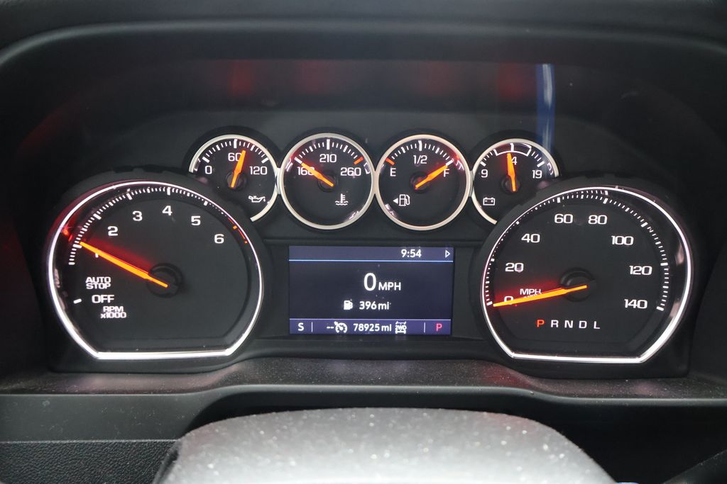 Thumbnail: 2020 Chevrolet Silverado 1500 - 19