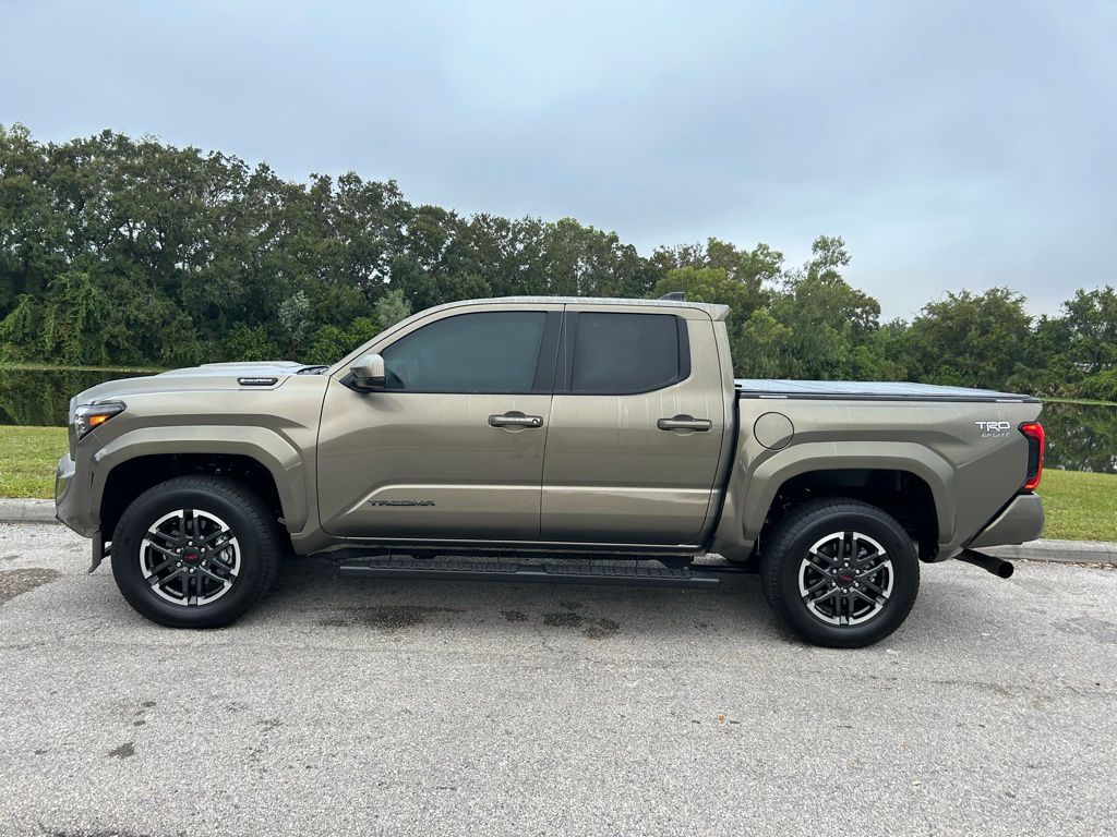 Thumbnail: 2025 Toyota Tacoma - 2