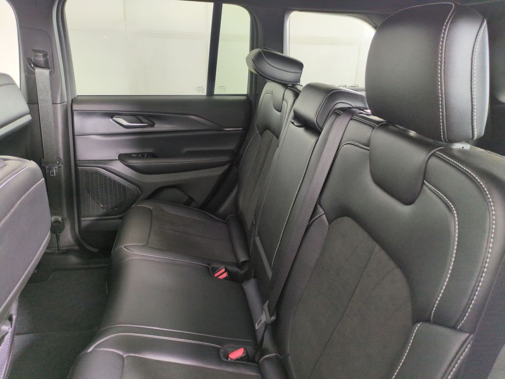 Used 2023 Jeep Grand Cherokee For Sale in Fort Wayne, IN