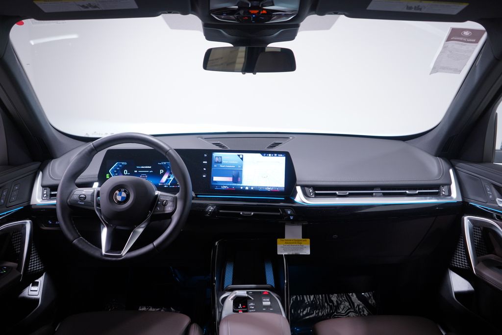 Thumbnail: 2025 BMW X1 - 9