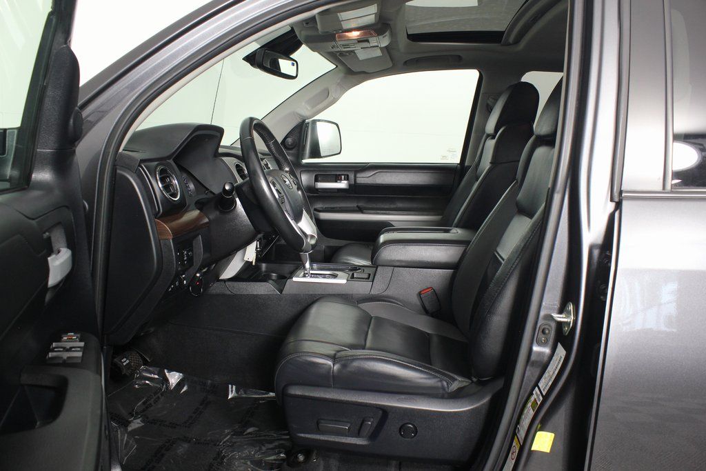 2018 Toyota Tundra SR5 10