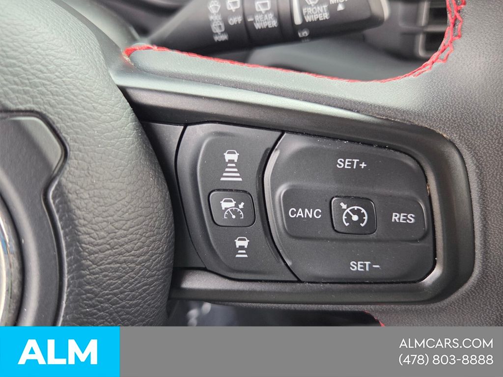 Used 2024 White Jeep Rubicon image 26