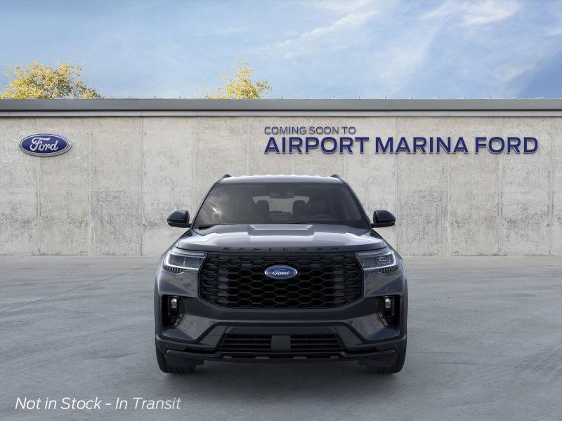 2025 Ford Explorer ST-Line 7