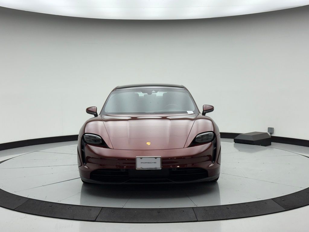 Thumbnail: 2021 Porsche Taycan - 6
