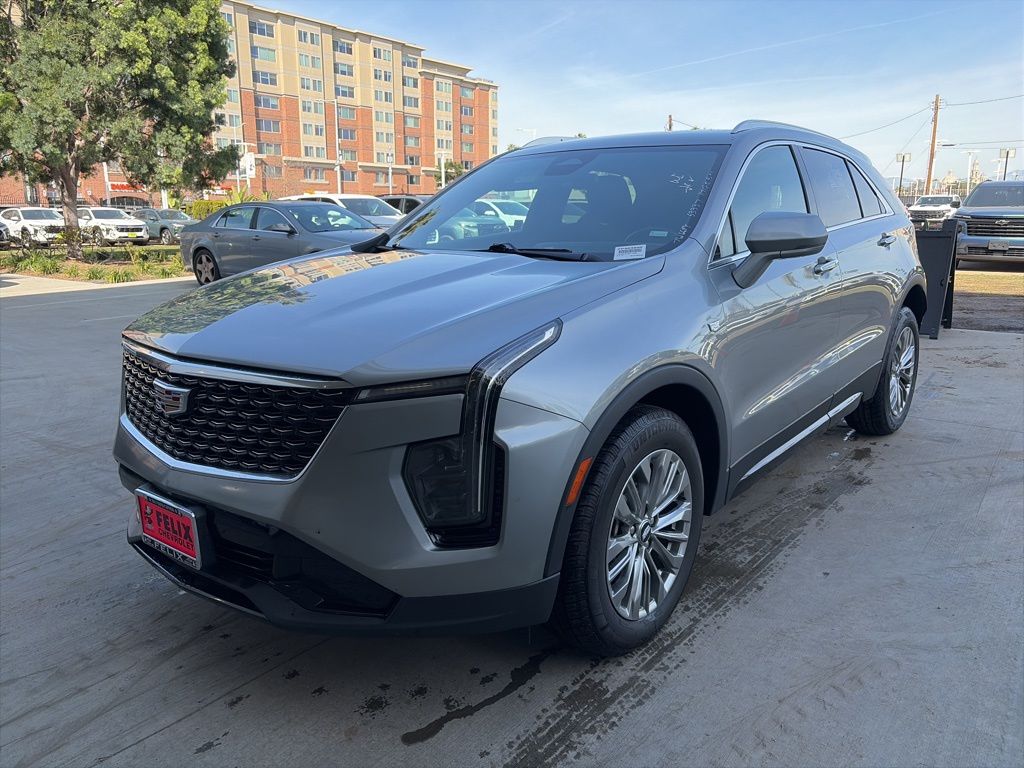 2024 Cadillac XT4 Premium Luxury FWD