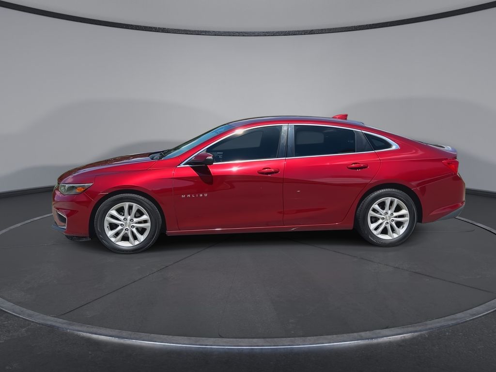 Thumbnail: 2018 Chevrolet Malibu - 5