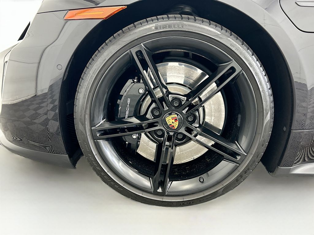 Thumbnail: 2023 Porsche Taycan - 31