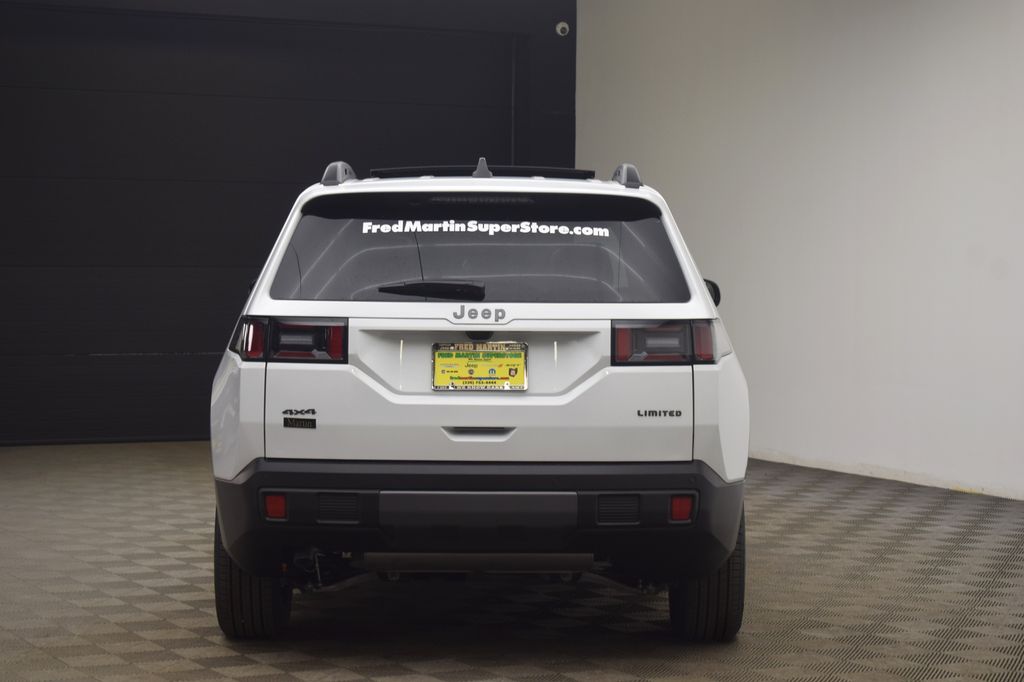 new 2026 Jeep Cherokee car, priced at $37,724