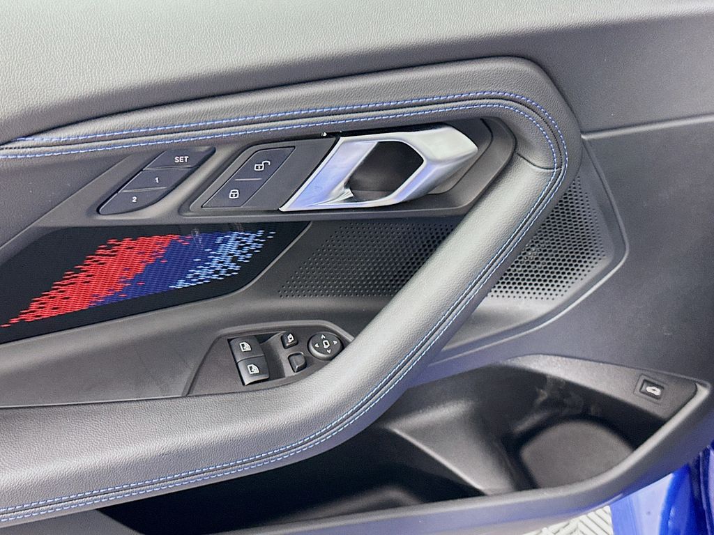 Thumbnail: 2025 BMW M2 - 19