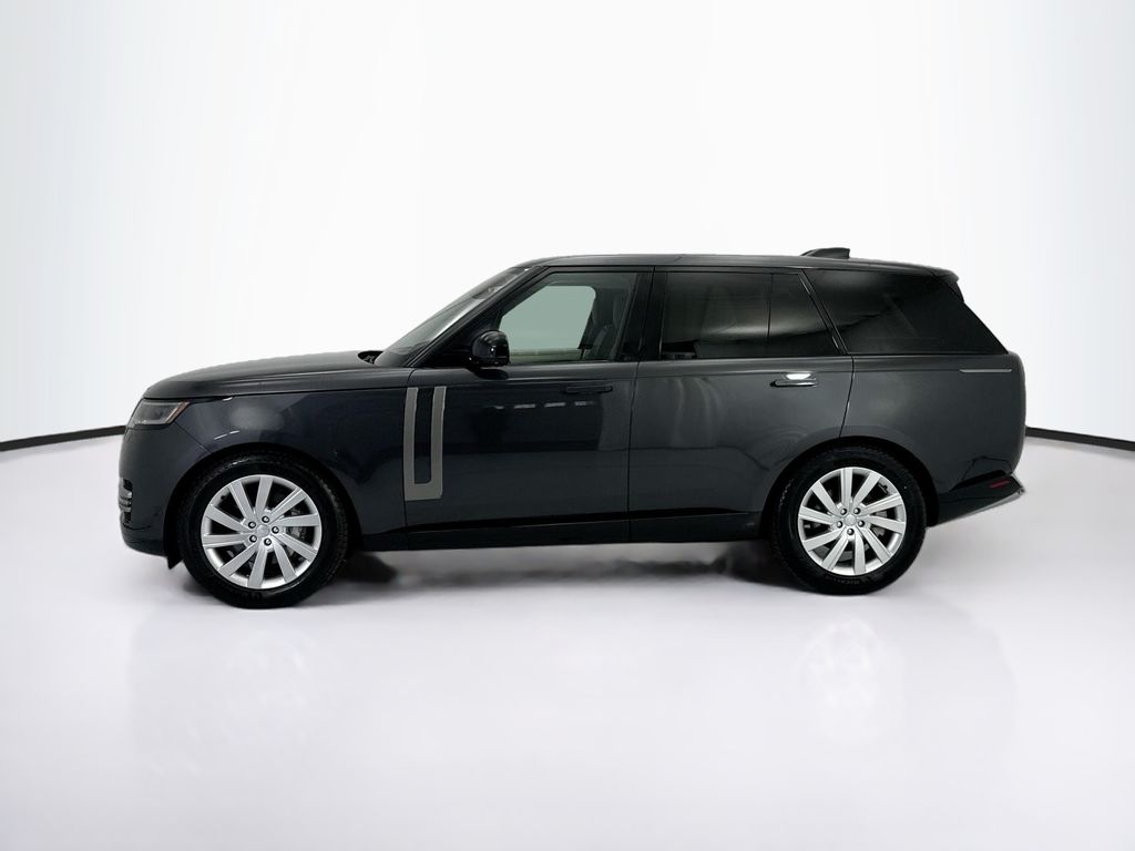 Thumbnail: 2023 Land Rover Range Rover - 8