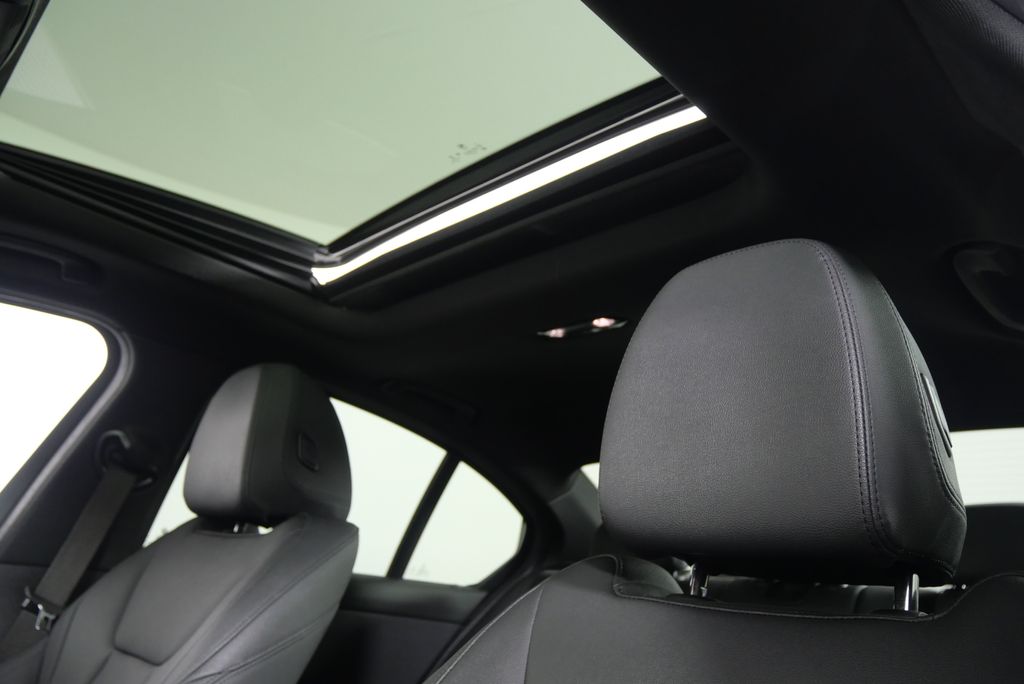 2020 BMW 3 Series 330i 11
