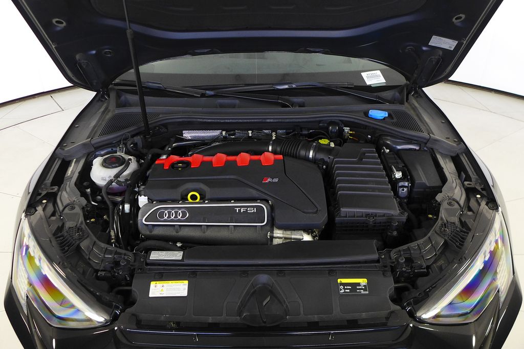 Thumbnail: 2022 Audi RS 3 - 6