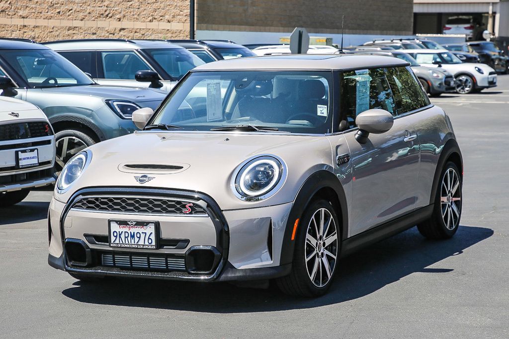 2024 MINI Cooper S Signature 3