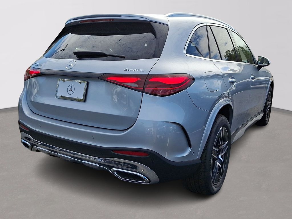 Thumbnail: 2026 Mercedes-Benz GLC - 3