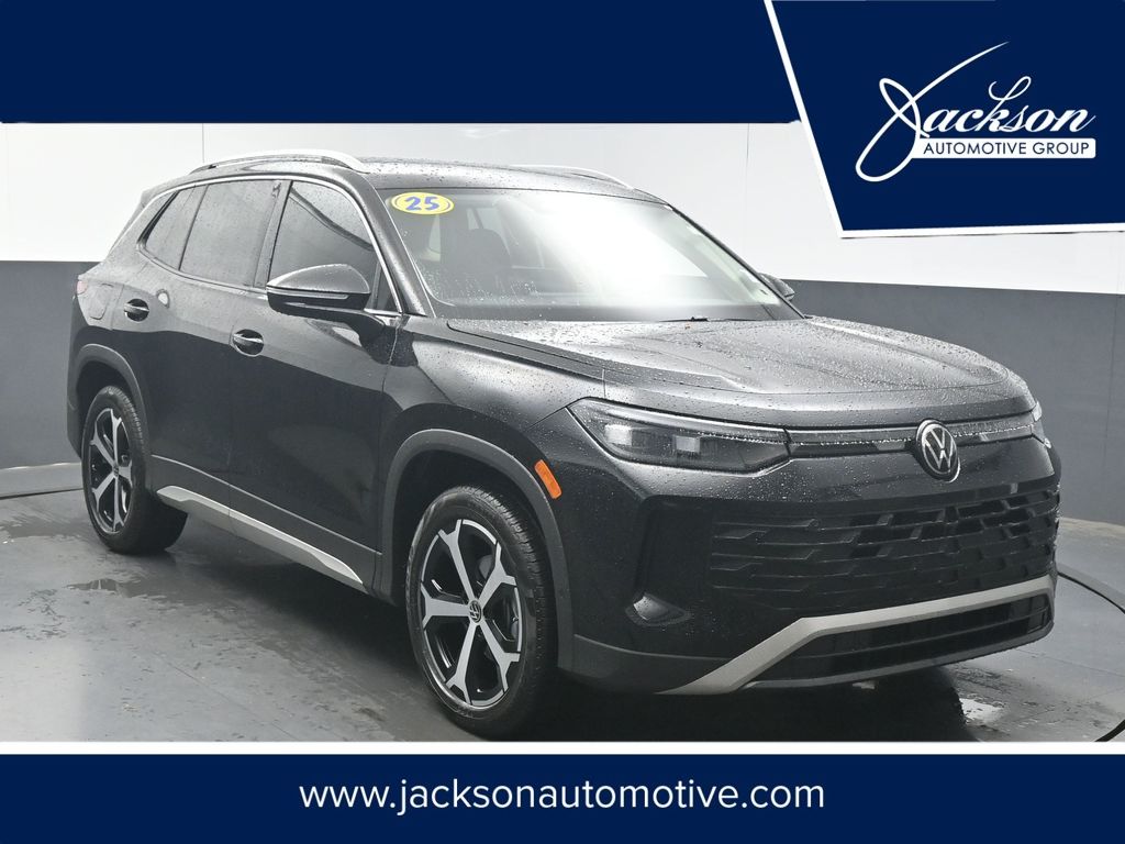 Black 2025 Volkswagen Tiguan SUV / Crossover Front-Wheel Drive 8-Speed Automatic